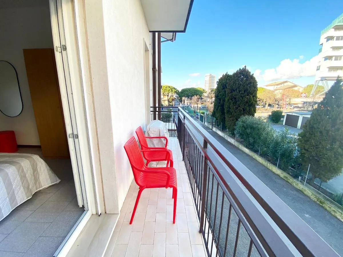 Dainese Apartments, Casa Ester Lido di Jesolo Apartament