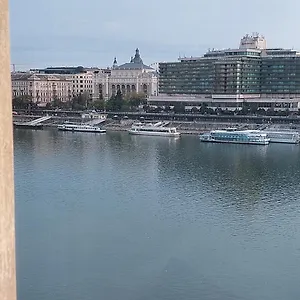 Schieszl 2 , Budapest Ungheria