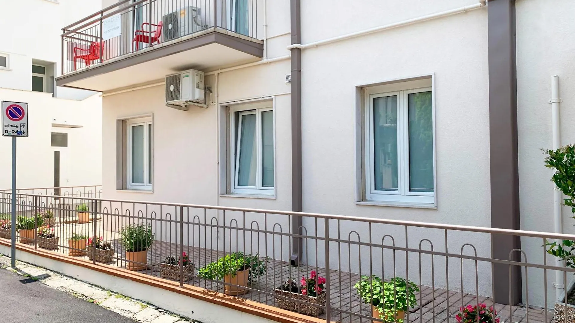 Dainese Apartments, Casa Ester Lido di Jesolo Apartman
